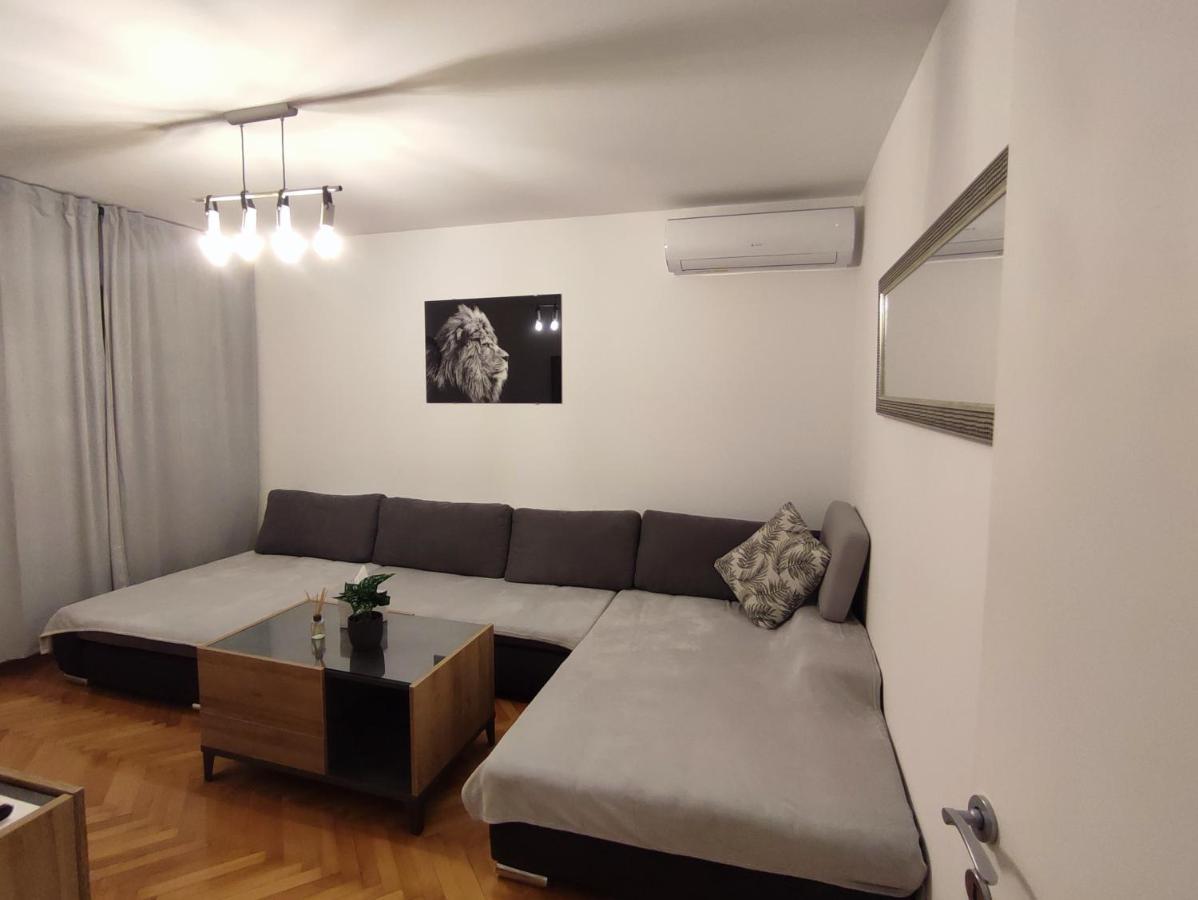 Apartman Ivan Kaštela エクステリア 写真